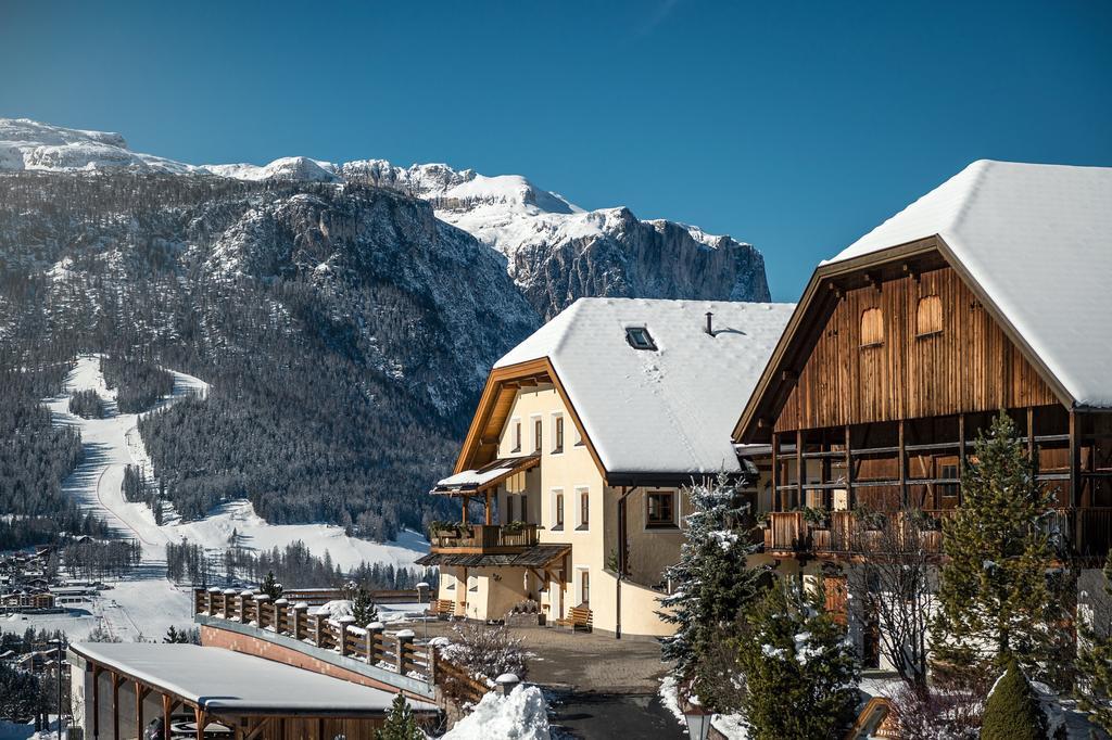 Taela Apartments San Cassiano  Dış mekan fotoğraf